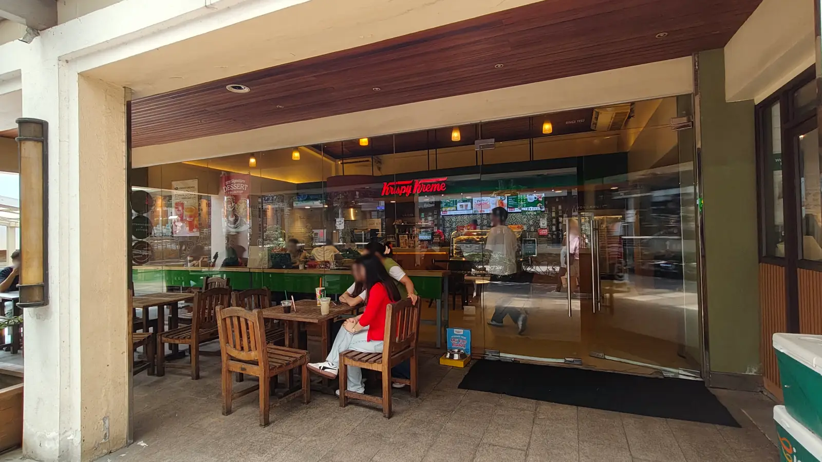 KRISPY KREME in Alabang Town Center